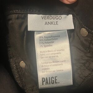 PAIGE Verdugo Ankle Jeans in Black